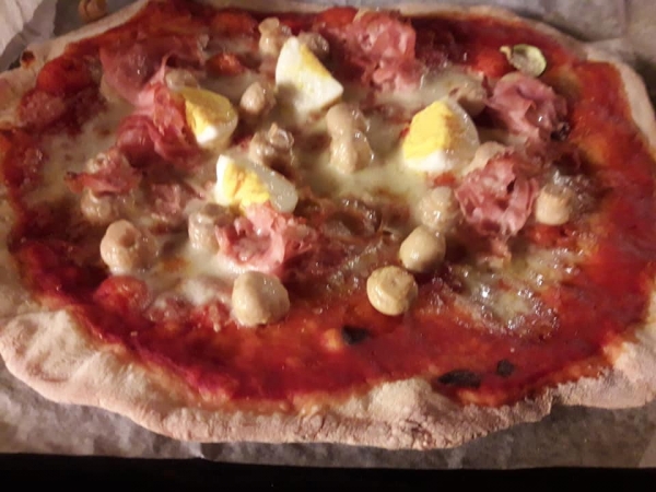 Pizza gustosa golfetta - romana bassa e croccante