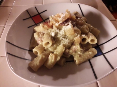 Tortiglioni alla crema di melanzane con prosciutto cotto