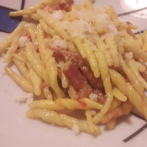 Trofie pancetta, burro e zafferano