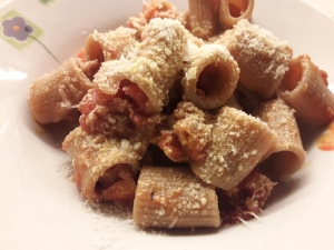 Mezze maniche al sugo di carne