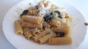 Rigatoni e zucchine alla carbonara