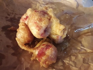 Fragole fritte in pastella