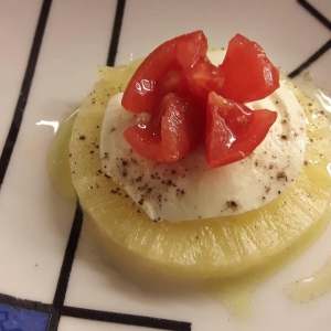 Caprese all'ananas