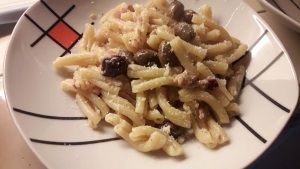 Casarecce salsiccia e taggiasche